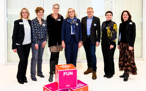 Gruppenbild mit Claudia Cagliano, Elisabetta Citterio, Christiane Nolte, Maike Sander, Christopher Baum, Karin Höhne und Heike Graßmann